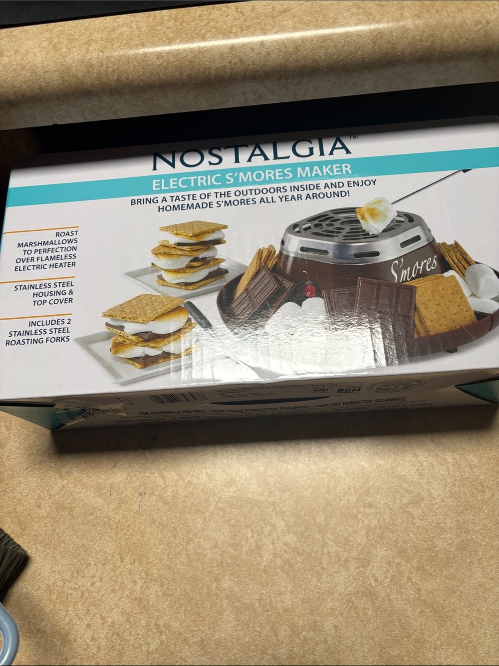 Nostalgia Electric S'mores Maker in Brown and Silver